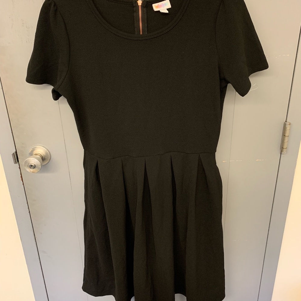 LuLaRoe BLACK Amelia! -2XL